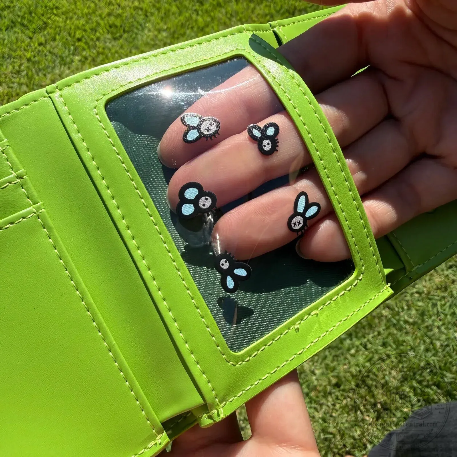 Cute Frog Character Bi-Fold Wallet 9 Cute Frog Character Bi-Fold Wallet